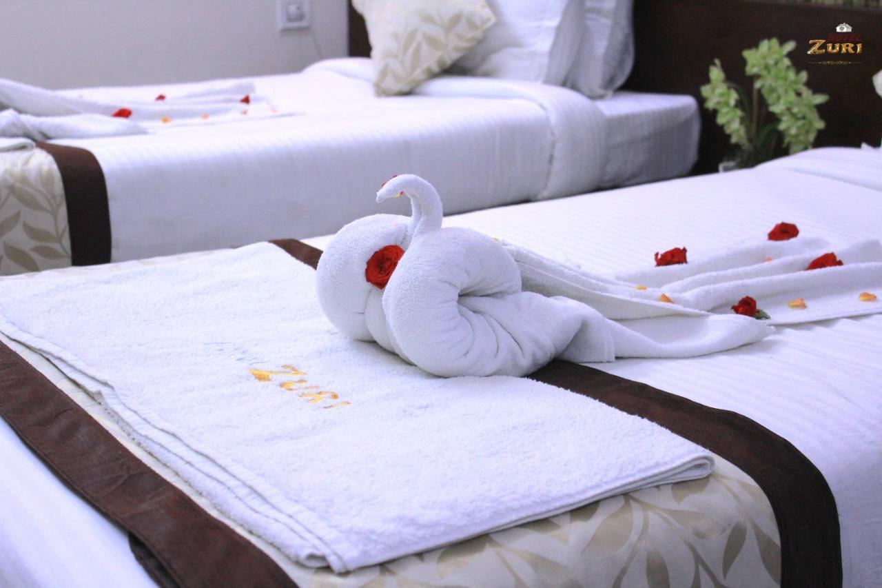Hotel Zuri Guntūr Екстериор снимка